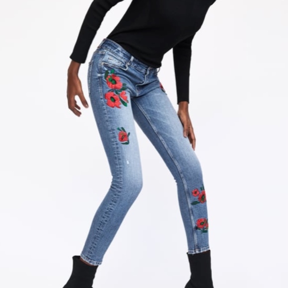 Zara Denim - Zara Skinny Jeans Flowers Embroidered EUR 32 XS 0